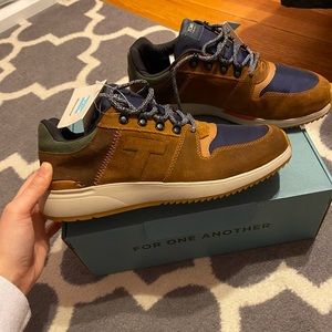 Brand New with tags guys TOM shoes